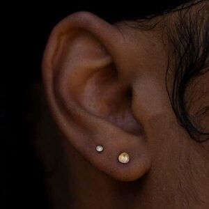 Wwake Wisp Collection Bowl Earrings (small)